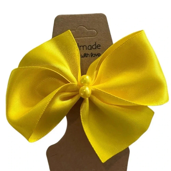 Set of 2 yellow and white handmade hair  clips - Picture 3 of 6